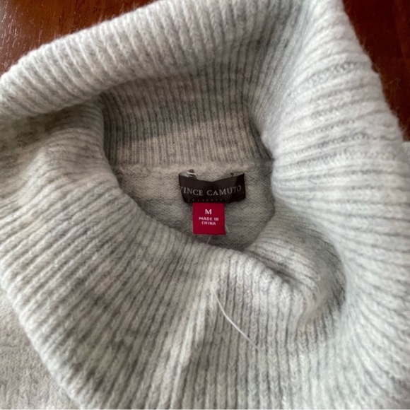 🆕⛷️❄️ NWT Vince Camuto silver heather Turtleneck Sweater womens M - Picture 3 of 4